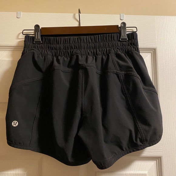lululemon athletica Pants - Lululemon Tracker Short 4 inch inseam